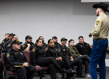 Security-Guard-Services-California-Best-1024x682